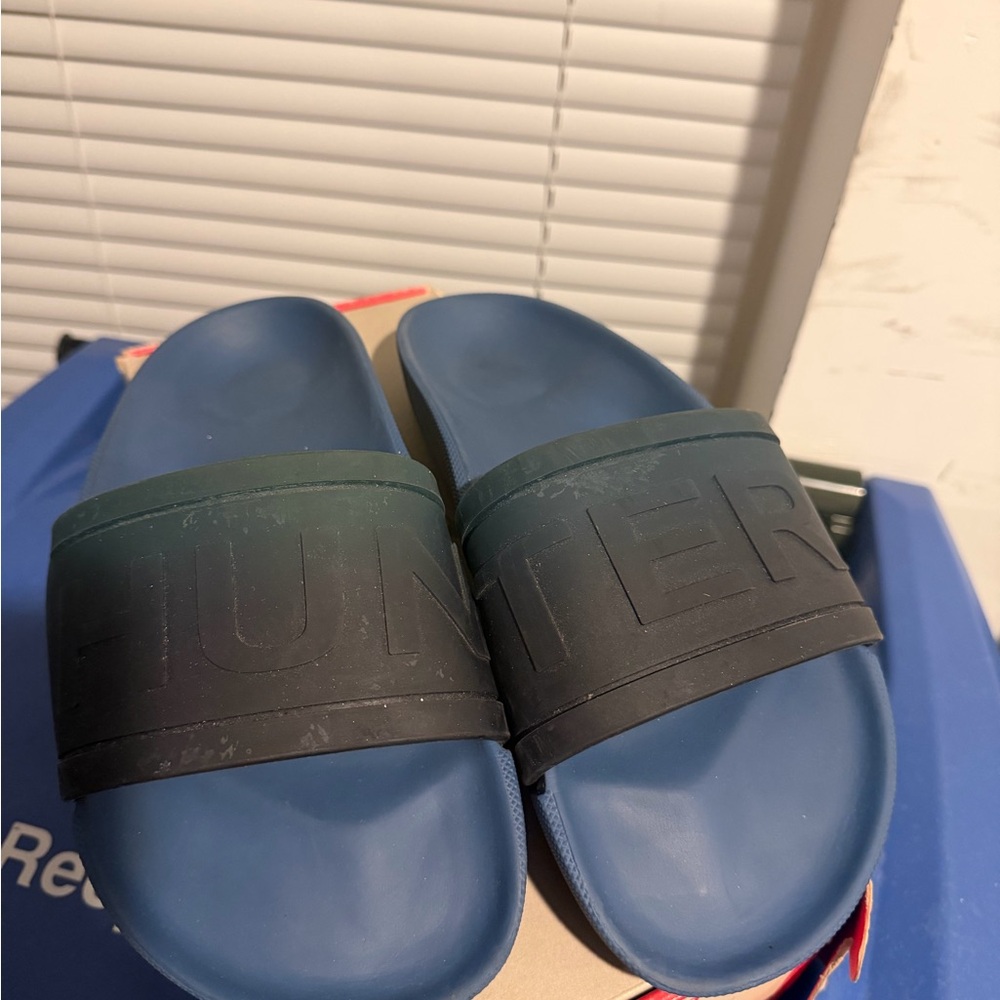 Hunter Slides - image 4